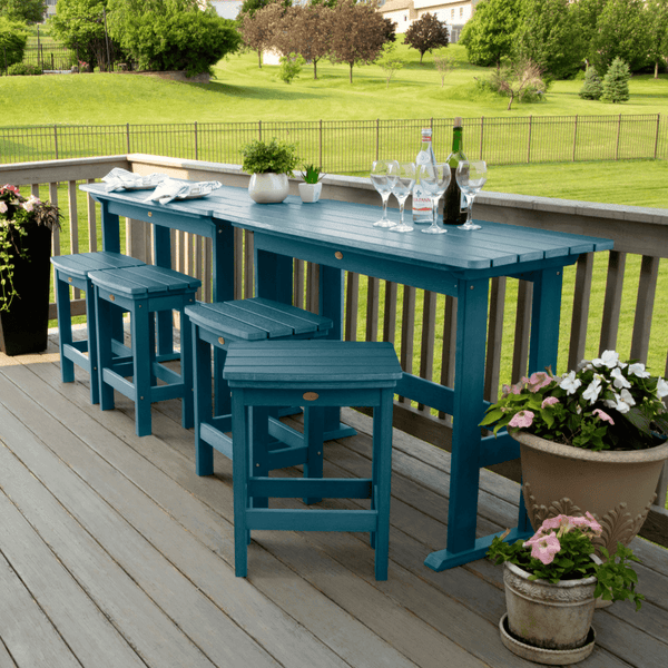 5 Reasons to Add a Bar or Counter Set to Your Outdoor Space