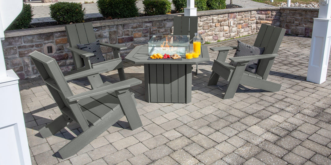 Fire Pit & Outdoor Fireplace