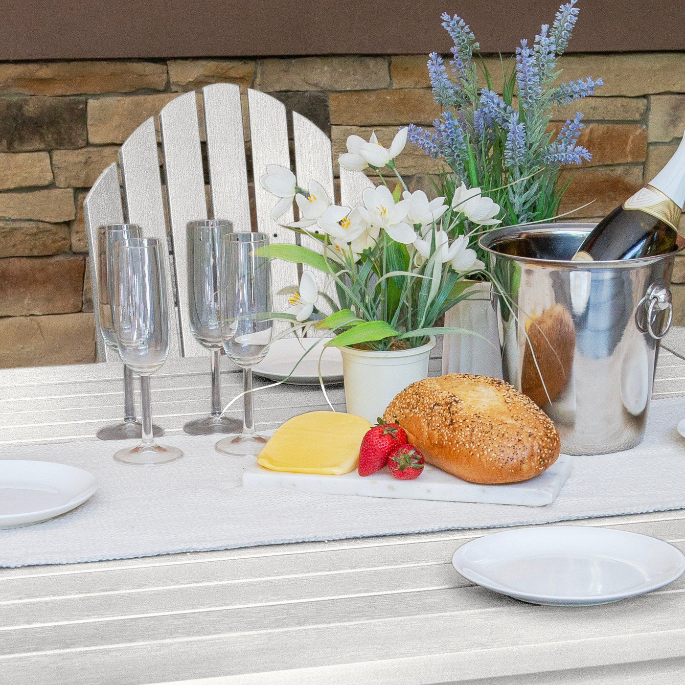 Hamilton 5pc Square Dining Set 42in x 42in - Counter Height Dining Highwood USA 