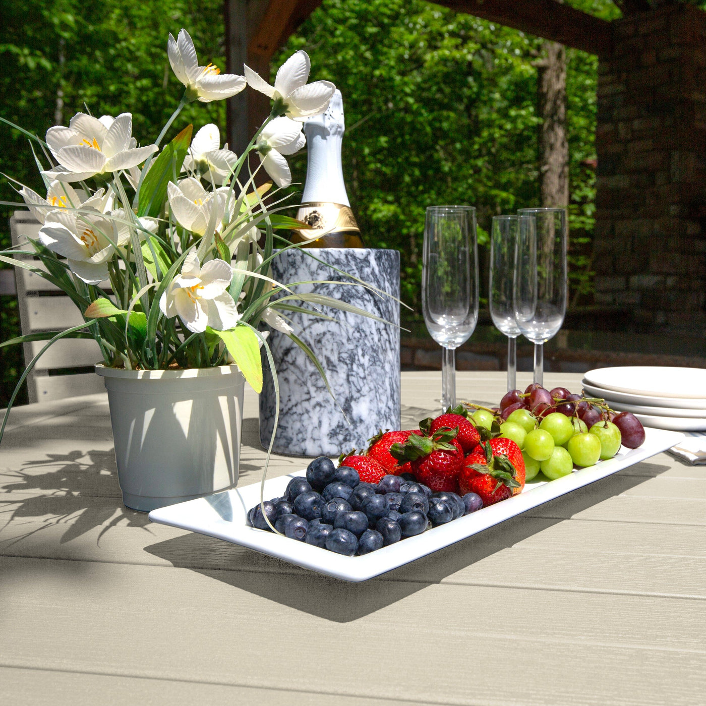 Weatherly 5pc 48in Round Dining Set - Counter Height Dining Highwood USA 