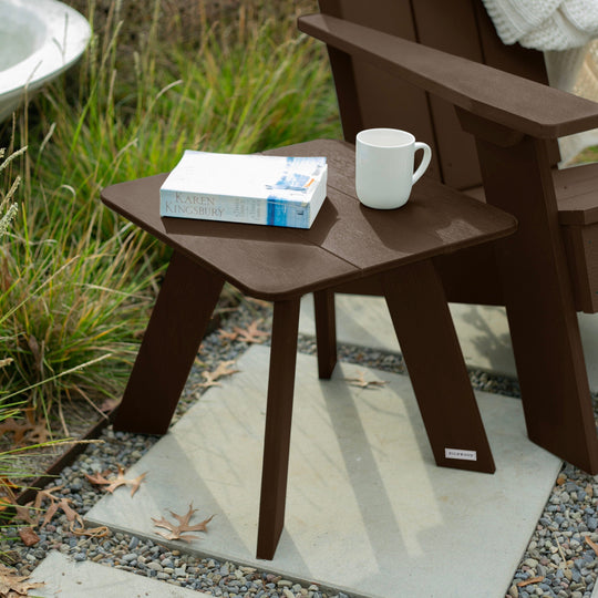 Italica Modern Side Table Table Highwood USA 