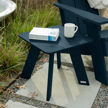 Italica Modern Side Table Table Highwood USA 