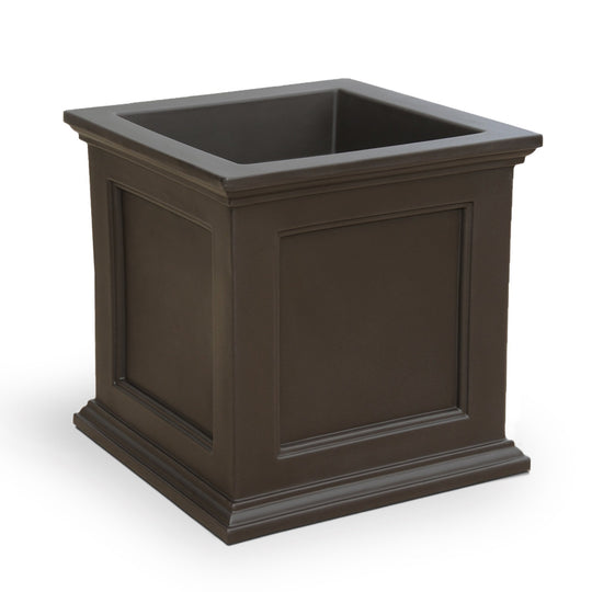 Beckett Patio Planter 20in x 20in Highwood USA Chestnut 