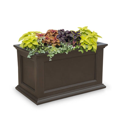 Beckett Patio Planter 20in x 36in Highwood USA 