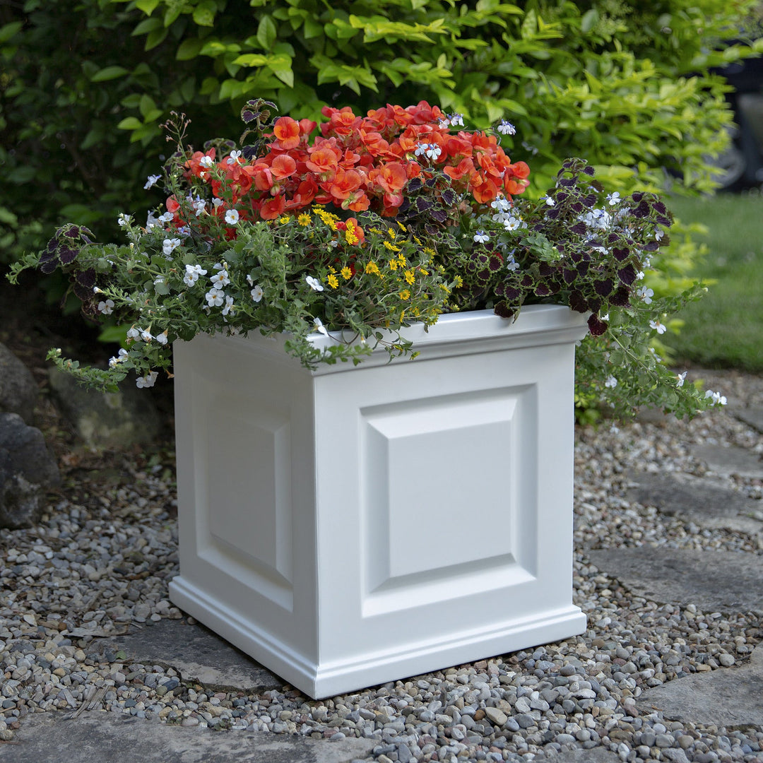 16 inch pot for plants Windsor 16" x 16" Outdoor Planter – Highwood USA