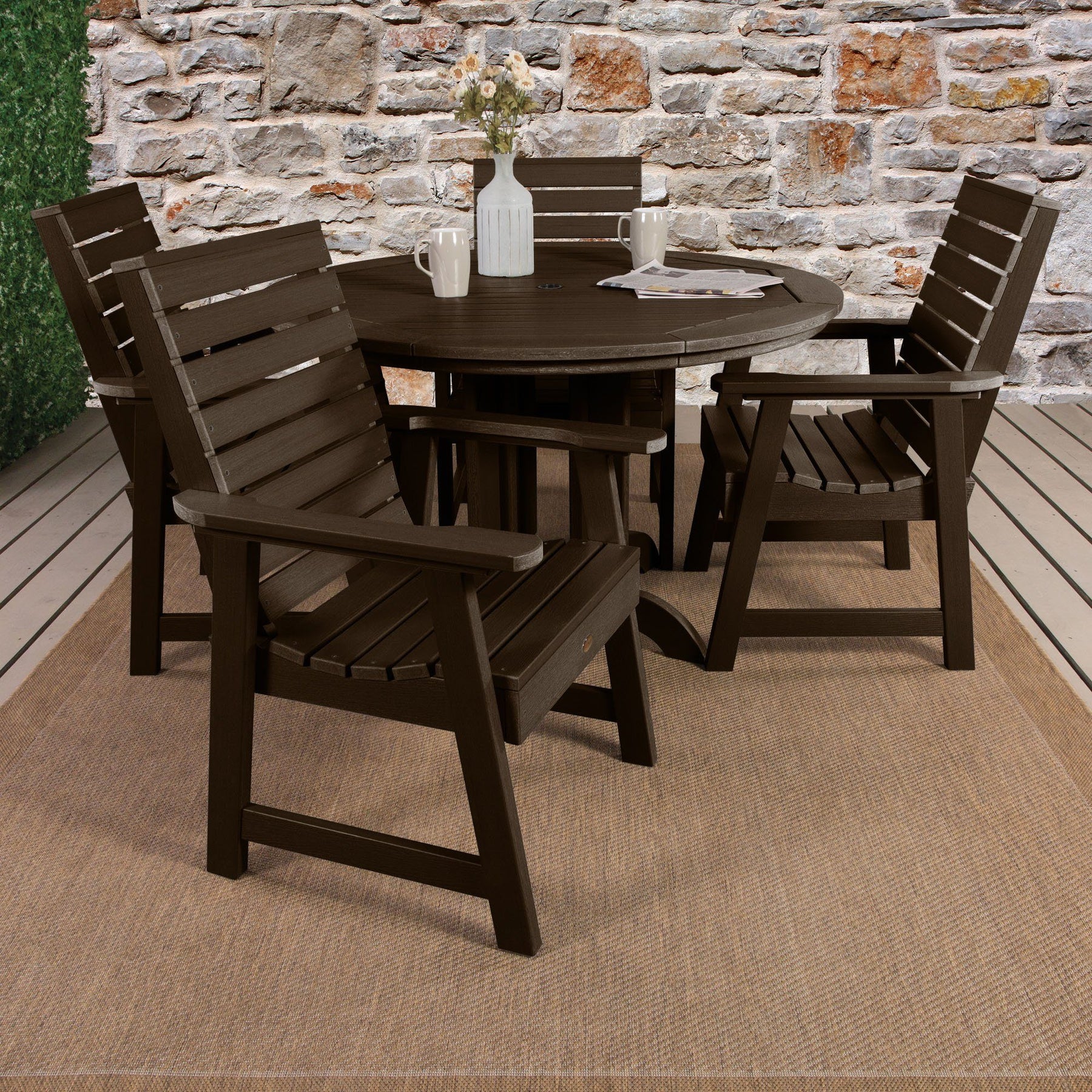 Weatherly 5pc 48in Round Patio Dining Set – Highwood USA