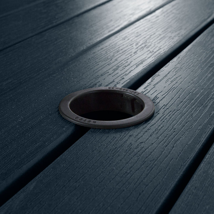 Weatherly 3pc 36in Round Dining Set - Counter Height Dining Highwood USA 